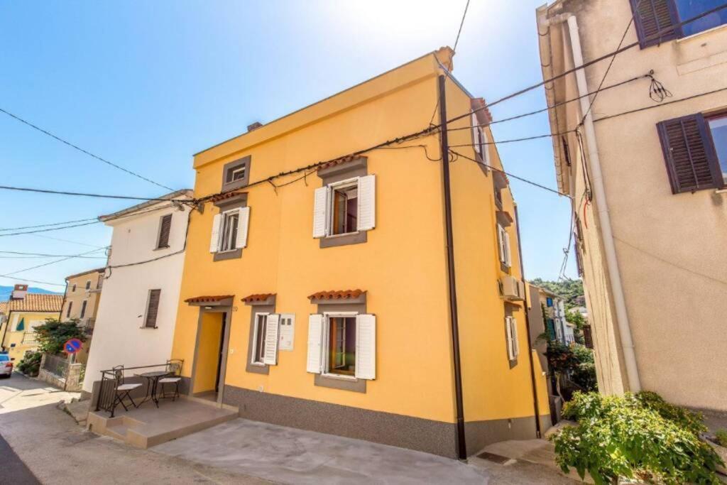 Tin 2 Daire Vrbnik Dış mekan fotoğraf